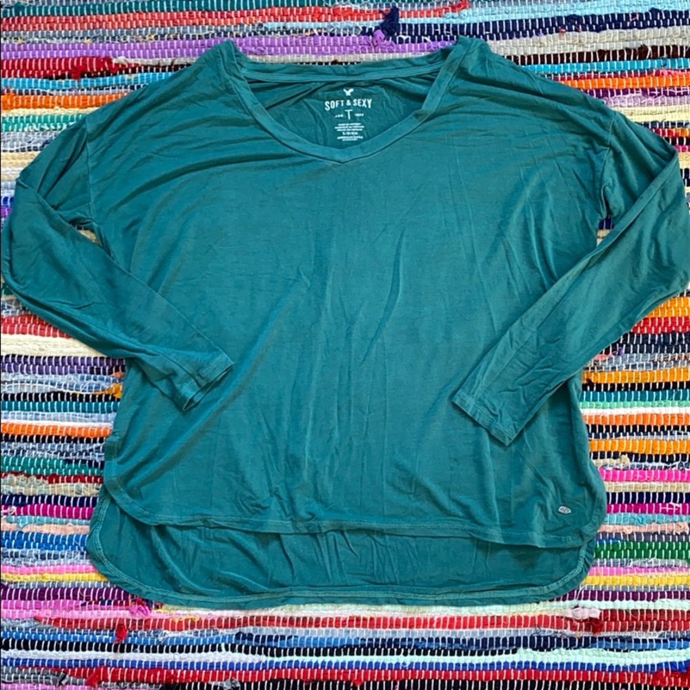 American Eagle Longsleeve